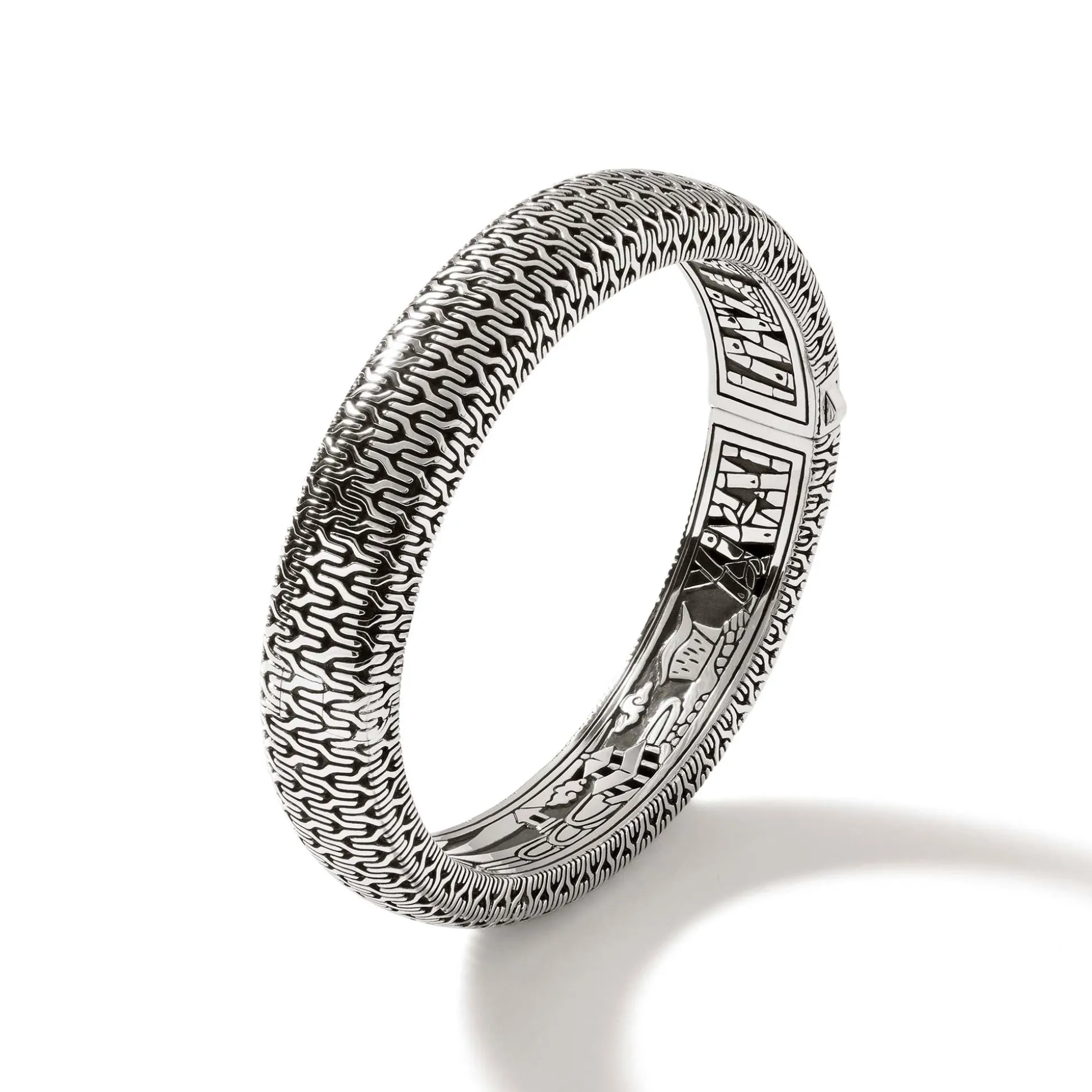 Women John Hardy Bangles & Cuffs^Carved Chain Hinged Bangle, Sterling Silver