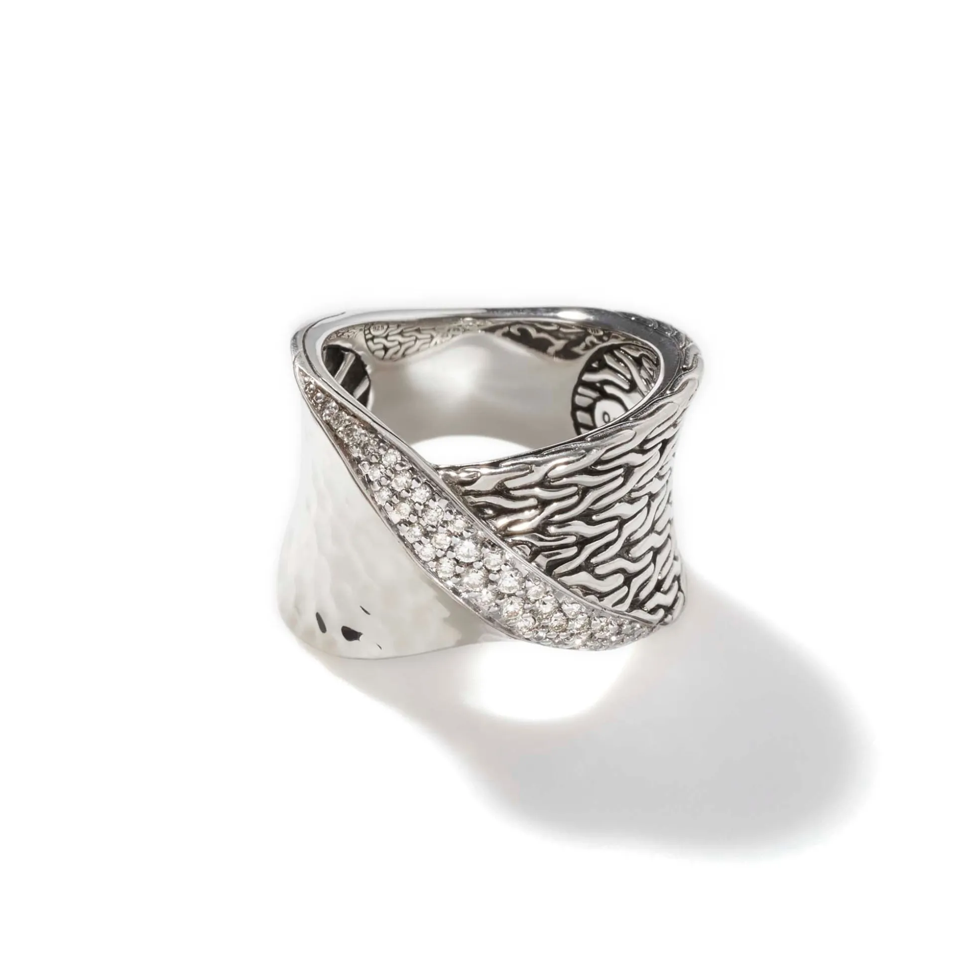 Women John Hardy Statement^Carved Chain Twisted Ring, Silver, Diamonds