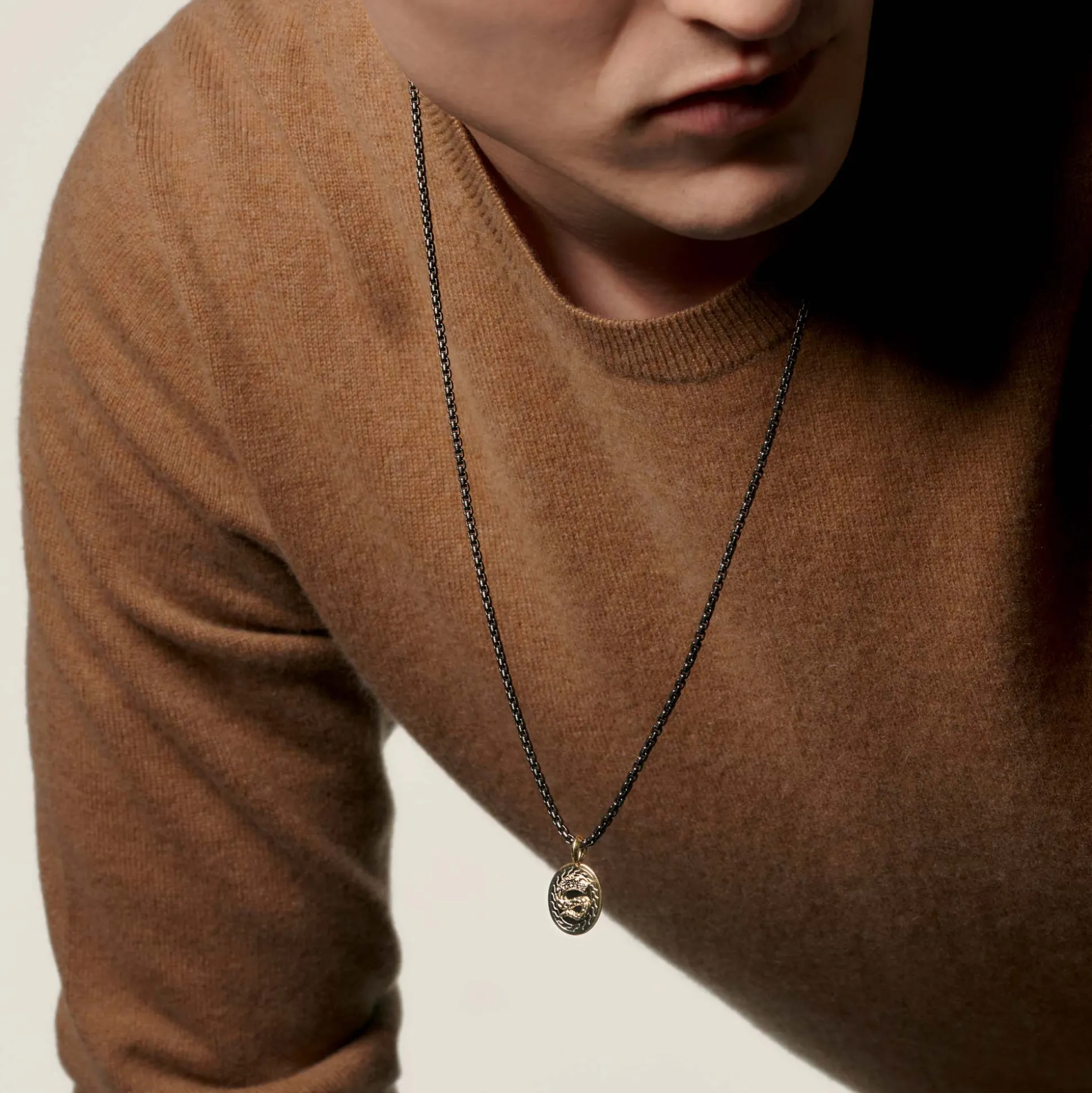 Men John Hardy Tags & Pendants^Naga Pendant, Gold